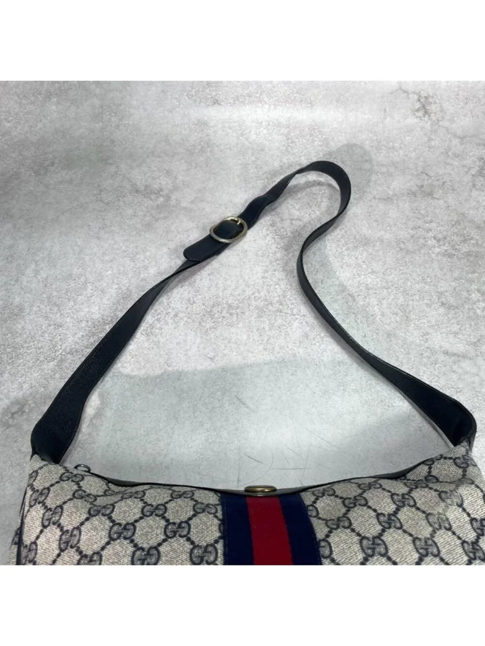 Gucci GG Sherry Line Shoulder Bag Navy Leather Logo